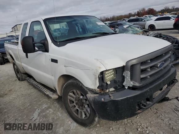 ✅ 2004 Ford F-250 XL • VIN: 1FTNX20L64EE00970 • Lot: 81579374. Listed on Copart with Not provided. Free auction sales archive from the USA and detailed vehicle history report at DreamBid. Image 4.