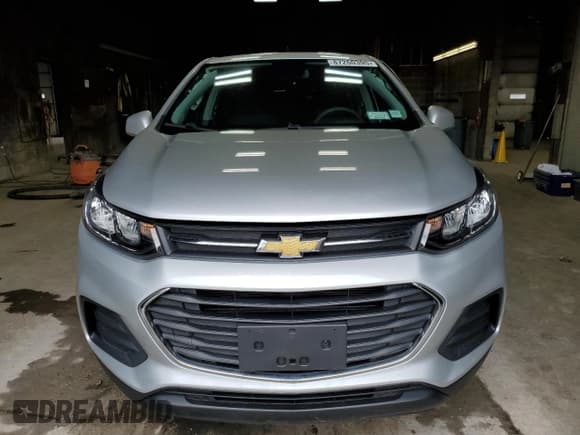 ✅ 2022 Chevrolet Trax LS • VIN: KL7CJNSM6NB544986 • Lot: 87260395. Listed on Copart with 14,727 mi. Free auction sales archive from the USA and detailed vehicle history report at DreamBid. Image 5.