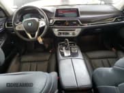 ✅ 2022 BMW 7 Series 740i xDrive • VIN: WBA7T4C05NCH91186 • Lot: 89174565. Listed on Copart with 33,032 mi. Free auction sales archive from the USA and detailed vehicle history report at DreamBid. Image 8.
