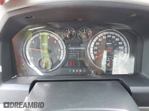 2010 Dodge 1500 Laramie с VIN 1D7RB1CT2AS145209, выставлен на аукционе IAAI как лот 43006619 с пробегом 212 051 миль миль и . История ставок и продаж доступна на DreamBid. Изображение 7.