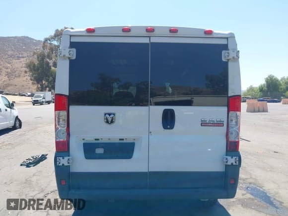 ✅ 2017 Ram ProMaster Cargo • VIN: 3C6TRVAGXHE518977 • Lot: 42871702. Listed on IAAI with 193,598 mi. Free auction sales archive from the USA and detailed vehicle history report at DreamBid. Image 17.
