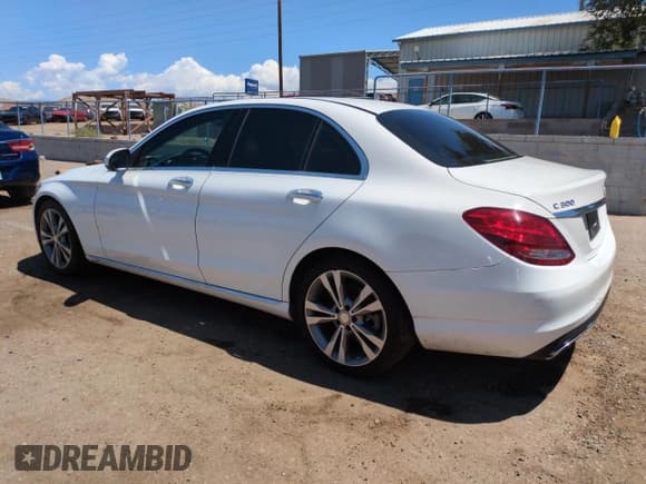 ✅ 2015 Mercedes-Benz C 300 • VIN: 55SWF4JB3FU076014 • Lot: 67374895. Listed on Copart with 89,625 mi. Free auction sales archive from the USA and detailed vehicle history report at DreamBid. Image 2.