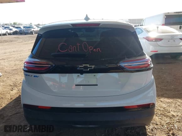 ✅ 2023 Chevrolet Bolt EV 1LT • VIN: 1G1FW6S0XP4112907 • Lot: 42250871. Wystawiony na IAAI z przebiegiem 25 219 mil. Bezpłatny archiwum sprzedaży aukcyjnych z USA i szczegółowy raport historii pojazdu na DreamBid. Zdjęcie 16.