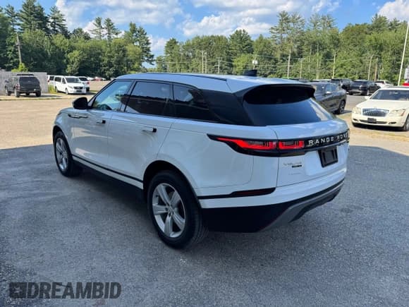 ✅ 2018 Land Rover Range Rover Velar S • VIN: SALYB2RN0JA733550 • Lot: 65464125. Wystawiony na Copart z przebiegiem 112 958 mil. Bezpłatny archiwum sprzedaży aukcyjnych z USA i szczegółowy raport historii pojazdu na DreamBid. Zdjęcie 3.