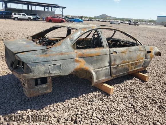 2004 BMW 3 Series M3 с VIN WBSBL93494PN59684, выставлен на аукционе Copart как лот 71445254 с пробегом Не указан миль и На запчасти • Non repairable. История ставок и продаж доступна на DreamBid. Изображение 3.