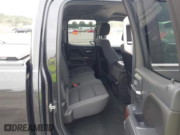 ✅ 2014 GMC Sierra 1500 SLE • VIN: 1GTR1UECXEZ364508 • Lot: 43436733. Wystawiony na IAAI z przebiegiem 75 208 mil. Bezpłatny archiwum sprzedaży aukcyjnych z USA i szczegółowy raport historii pojazdu na DreamBid. Zdjęcie 8.