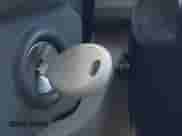 2008 Dodge Nitro SLT z VIN 1D8GT58K28W270723, wystawiony jako IAAI lot #42750938 z przebiegiem 167 668 mil mil oraz . Historia ofert i sprzedaży dostępna na DreamBid. Obrazek 11.