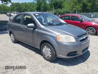 2009 Chevrolet Aveo 1LT z VIN KL1TD56E79B613999, wystawiony jako IAAI lot #42648812 z przebiegiem 108 891 mil mil oraz . Historia ofert i sprzedaży dostępna na DreamBid. Obrazek 1.