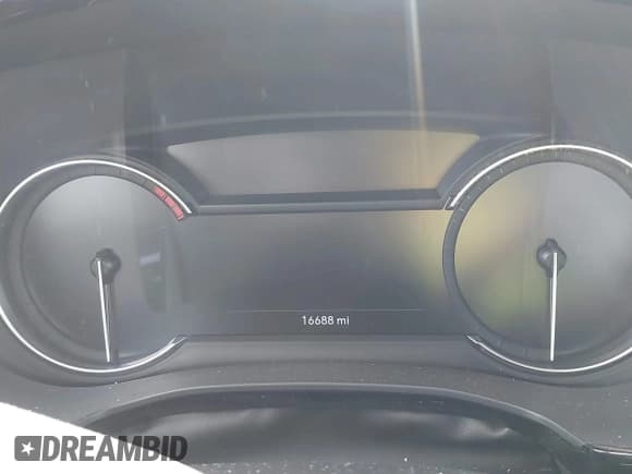 ✅ 2024 Cadillac XT6 AWD Luxury • VIN: 1GYKPBR4XRZ742186 • Lot: 42265469. Listed on IAAI with 16,688 mi. Free auction sales archive from the USA and detailed vehicle history report at DreamBid. Image 7.