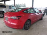✅ 2022 Tesla Model 3 Long Range • VIN: 5YJ3E1EB9NF170302 • Lot: 41538719. Wystawiony na IAAI z przebiegiem 11 460 mil. Bezpłatny archiwum sprzedaży aukcyjnych z USA i szczegółowy raport historii pojazdu na DreamBid. Zdjęcie 4.