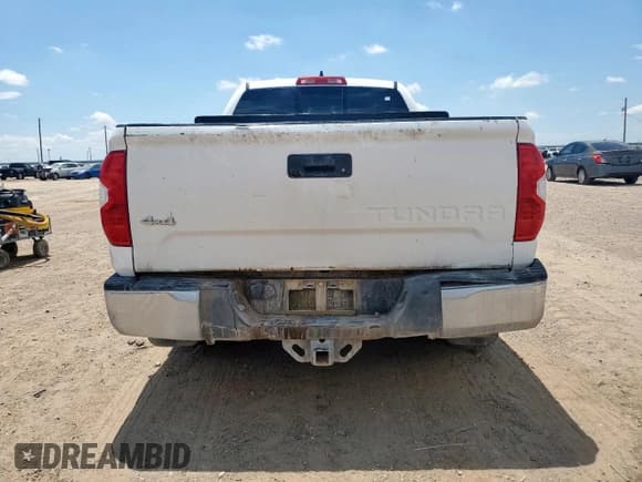✅ 2021 Toyota Tundra SR5 • VIN: 5TFUY5F13MX019405 • Lot: 65680905. Listed on Copart with 220,416 mi. Free auction sales archive from the USA and detailed vehicle history report at DreamBid. Image 6.