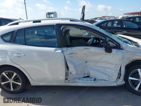 ✅ 2020 Subaru Impreza Premium • VIN: 4S3GTAD6XL3723674 • Lot: 42520181. Listed on IAAI with 51,770 mi. Free auction sales archive from the USA and detailed vehicle history report at DreamBid. Image 14.