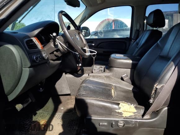 ✅ 2009 Chevrolet Silverado 1500 LTZ • VIN: 3GCEK33M99G262768 • Лот: 61080344. Опубликован ранее на Copart с пробегом 169 986 миль. Бесплатный доступ к архиву аукционных продаж из США и подробный отчёт об истории автомобиля на DreamBid. Изображение 7.