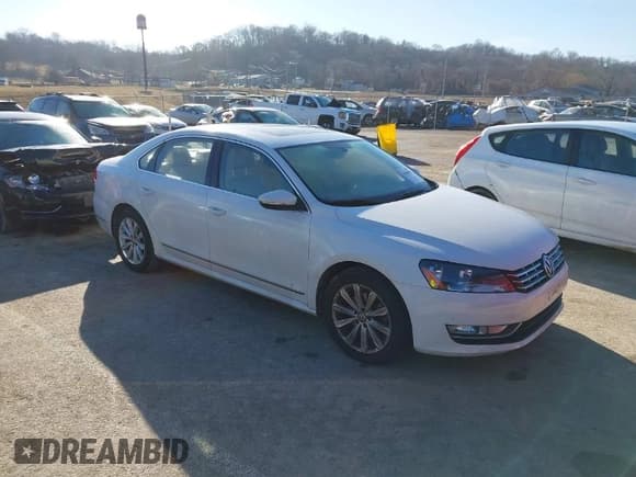 ✅ 2012 Volkswagen Passat SEL • VIN: 1VWCP7A35CC090109 • Lot: 41640028. Listed on IAAI with 115,934 mi. Free auction sales archive from the USA and detailed vehicle history report at DreamBid. Image 1.
