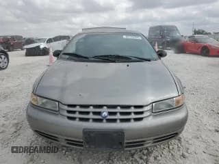 ✅ 1999 Plymouth Breeze • VIN: 1P3EJ46C1XN636130 • Lot: 82749335. Wystawiony na Copart z przebiegiem 73 456 mil. Bezpłatny archiwum sprzedaży aukcyjnych z USA i szczegółowy raport historii pojazdu na DreamBid. Zdjęcie 5.