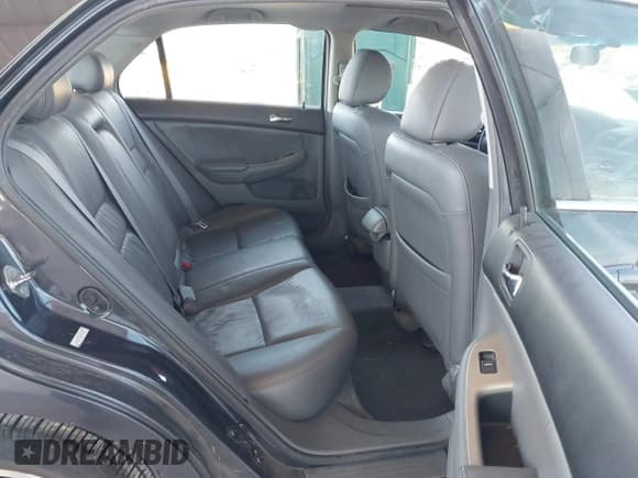 ✅ 2006 Honda Accord EX-L • VIN: 1HGCM66596A007654 • Lot: 43595803. Listed on IAAI with 109,824 mi. Free auction sales archive from the USA and detailed vehicle history report at DreamBid. Image 8.