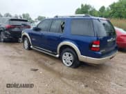 ✅ 2007 Ford Explorer Eddie Bauer • VIN: 1FMEU74EX7UB36790 • Lot: 42370176. Wystawiony na IAAI z przebiegiem 178 660 mil. Bezpłatny archiwum sprzedaży aukcyjnych z USA i szczegółowy raport historii pojazdu na DreamBid. Zdjęcie 3.