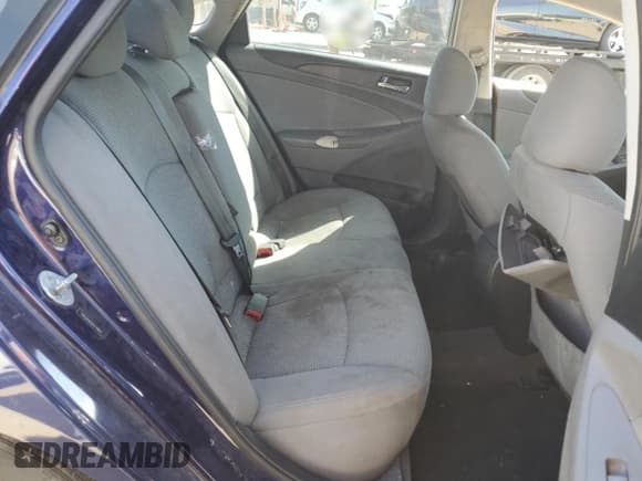 ✅ 2013 Hyundai Sonata GLS • VIN: 5NPEB4AC6DH748647 • Лот: 70769005. Опубликован ранее на Copart с пробегом Не указан. Бесплатный доступ к архиву аукционных продаж из США и подробный отчёт об истории автомобиля на DreamBid. Изображение 10.