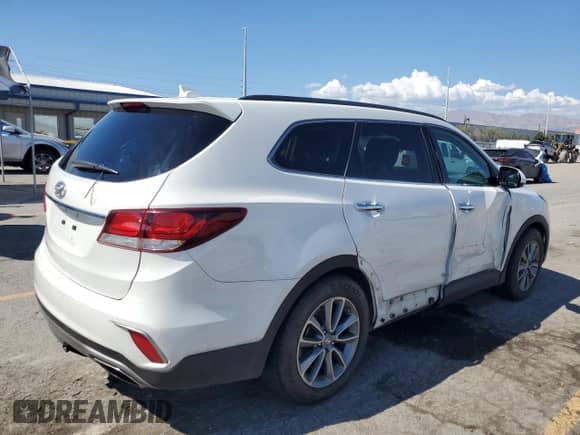 2017 Hyundai Santa Fe SE z VIN KM8SM4HF0HU167908, wystawiony jako Copart lot #83989185 z przebiegiem 73 036 mil mil oraz Szkoda całkowita • Salvage title. Historia ofert i sprzedaży dostępna na DreamBid. Obrazek 3.