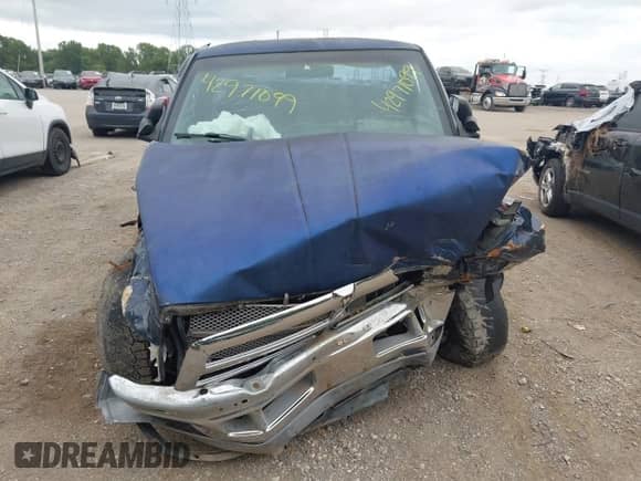 2001 Dodge 1500 with VIN 1B7HC16Z11S170010, listed as a IAAI auction lot 42971099 with Not provided miles and . Bid and sale history available at DreamBid. Image 12.