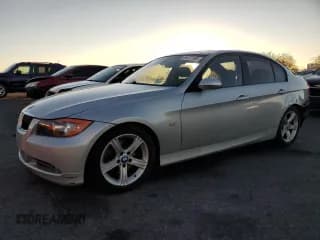 ✅ 2008 BMW 3 Series 328i • VIN: WBAVC535X8F009392 • Lot: 89737105. Listed on Copart with 99,211 mi. Free auction sales archive from the USA and detailed vehicle history report at DreamBid. Image 1.