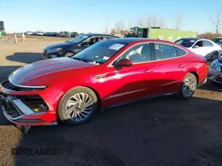 ✅ 2024 Hyundai Sonata Limited • VIN: KMHL54JJ7RA094913 • Лот: 43693602. Опубликован ранее на IAAI с пробегом 8 995 миль. Бесплатный доступ к архиву аукционных продаж из США и подробный отчёт об истории автомобиля на DreamBid. Изображение 2.