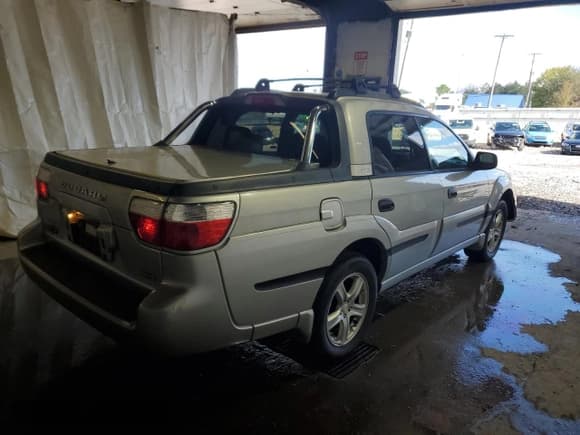 ✅ 2005 Subaru Baja Special Sports • VIN: 4S4BT62C257107295 • Lot: 85298545. Wystawiony na Copart z przebiegiem 121 452 mil. Bezpłatny archiwum sprzedaży aukcyjnych z USA i szczegółowy raport historii pojazdu na DreamBid. Zdjęcie 3.