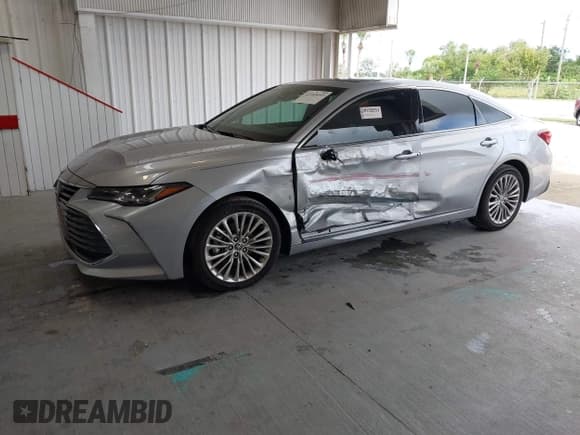 ✅ 2022 Toyota Avalon Limited Hybrid • VIN: 4T1DA1AB7NU013182 • Лот: 43185059. Опубликован ранее на IAAI с пробегом 55 108 миль. Бесплатный доступ к архиву аукционных продаж из США и подробный отчёт об истории автомобиля на DreamBid. Изображение 2.