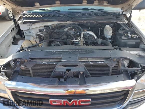 ✅ 2006 GMC Sierra 1500 • VIN: 1GTHC29D46E176380 • Lot: 46277995. Wystawiony na Copart z przebiegiem Nie podano. Bezpłatny archiwum sprzedaży aukcyjnych z USA i szczegółowy raport historii pojazdu na DreamBid. Zdjęcie 11.