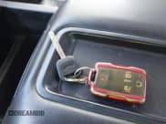 ✅ 2014 Chevrolet Silverado 1500 LTZ • VIN: 3GCPCSEC5EG554741 • Lot: 41700410. Wystawiony na IAAI z przebiegiem 128 805 mil. Bezpłatny archiwum sprzedaży aukcyjnych z USA i szczegółowy raport historii pojazdu na DreamBid. Zdjęcie 11.