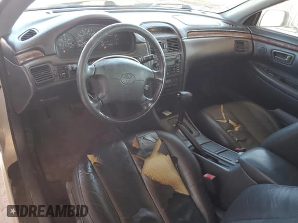 ✅ 2001 Toyota Solara SE • VIN: 2T1CF28P61C498074 • Lot: 82594265. Listed on Copart with 218,236 mi. Free auction sales archive from the USA and detailed vehicle history report at DreamBid. Image 8.