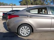 ✅ 2011 Hyundai Elantra GLS • VIN: 5NPDH4AE7BH049990 • Lot: 43559013. Wystawiony na IAAI z przebiegiem 148 367 mil. Bezpłatny archiwum sprzedaży aukcyjnych z USA i szczegółowy raport historii pojazdu na DreamBid. Zdjęcie 17.