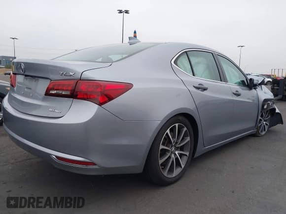 ✅ 2015 Acura TLX Technology • VIN: 19UUB3F58FA007380 • Lot: 42163931. Listed on IAAI with Not provided. Free auction sales archive from the USA and detailed vehicle history report at DreamBid. Image 4.