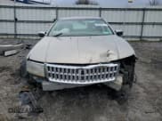 ✅ 2009 Lincoln MKZ • VIN: 3LNHM28T79R629247 • Lot: 67450595. Wystawiony na Copart z przebiegiem Nie podano. Bezpłatny archiwum sprzedaży aukcyjnych z USA i szczegółowy raport historii pojazdu na DreamBid. Zdjęcie 5.