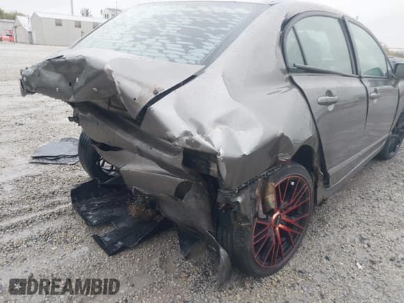 ✅ 2007 Honda Civic Si • VIN: 2HGFA55587H716189 • Lot: 43574986. Wystawiony na IAAI z przebiegiem Nie podano. Bezpłatny archiwum sprzedaży aukcyjnych z USA i szczegółowy raport historii pojazdu na DreamBid. Zdjęcie 19.