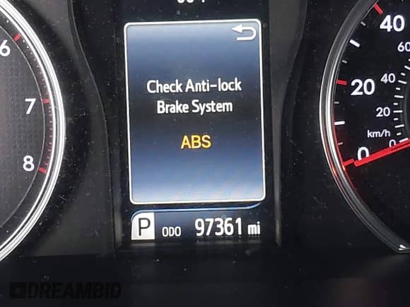 2016 Toyota Camry LE z VIN 4T1BF1FK8GU245813, wystawiony jako IAAI lot #43369308 z przebiegiem 97 361 mil mil oraz . Historia ofert i sprzedaży dostępna na DreamBid. Obrazek 16.