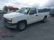 2006 Chevrolet Silverado 1500 Work Truck z VIN 1GCEC14X76Z131361, wystawiony jako IAAI lot #42611690 z przebiegiem 99 098 mil mil oraz . Historia ofert i sprzedaży dostępna na DreamBid. Obrazek 2.