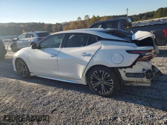 ✅ 2019 Nissan Maxima SR • VIN: 1N4AA6AV2KC365236 • Lot: 89644525. Wystawiony na Copart z przebiegiem 96 024 mil. Bezpłatny archiwum sprzedaży aukcyjnych z USA i szczegółowy raport historii pojazdu na DreamBid. Zdjęcie 2.