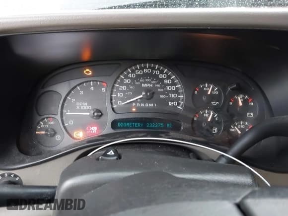 ✅ 2007 Chevrolet Silverado 2500HD LT1 • VIN: 1GCHK23D67F163914 • Lot: 43735183. Wystawiony na IAAI z przebiegiem 232 275 mil. Bezpłatny archiwum sprzedaży aukcyjnych z USA i szczegółowy raport historii pojazdu na DreamBid. Zdjęcie 7.