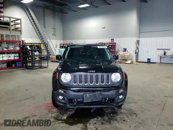 ✅ 2018 Jeep Renegade Altitude • VIN: ZACCJBBB3JPH59824 • Лот: 59996085. Опубликован ранее на Copart с пробегом 112 222 миль. Бесплатный доступ к архиву аукционных продаж из США и подробный отчёт об истории автомобиля на DreamBid. Изображение 14.