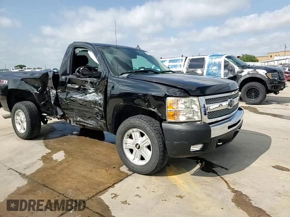 ✅ 2013 Chevrolet Silverado 1500 • VIN: 1GCNKSEA8DZ171335 • Lot: 53523625. Wystawiony na Copart z przebiegiem 83 664 mil. Bezpłatny archiwum sprzedaży aukcyjnych z USA i szczegółowy raport historii pojazdu na DreamBid. Zdjęcie 13.