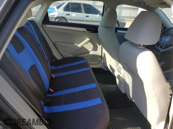 ✅ 2017 Volkswagen Passat S • VIN: 1VWAT7A36HC019706 • Лот: 91376975. Опубликован ранее на Copart с пробегом 226 550 миль. Бесплатный доступ к архиву аукционных продаж из США и подробный отчёт об истории автомобиля на DreamBid. Изображение 10.