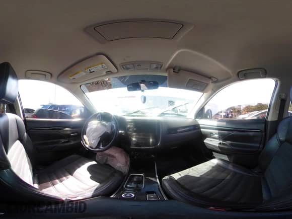 2019 Mitsubishi Outlander ES z VIN JA4AZ3A3XKZ021676, wystawiony jako IAAI lot #43196948 z przebiegiem Nie podano mil oraz . Historia ofert i sprzedaży dostępna na DreamBid. Obrazek 18.