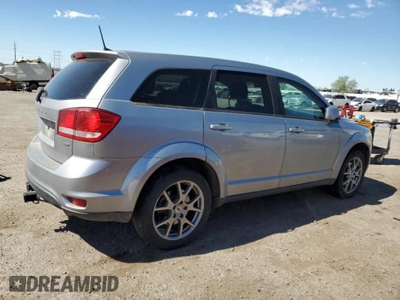 ✅ 2019 Dodge Journey GT • VIN: 3C4PDDEG9KT738661 • Lot: 85282845. Wystawiony na Copart z przebiegiem 156 746 mil. Bezpłatny archiwum sprzedaży aukcyjnych z USA i szczegółowy raport historii pojazdu na DreamBid. Zdjęcie 3.