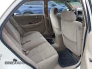 ✅ 2000 Mazda 626 LX • VIN: 1YVGF22C6Y5139588 • Lot: 42769779. Wystawiony na IAAI z przebiegiem 274 397 mil. Bezpłatny archiwum sprzedaży aukcyjnych z USA i szczegółowy raport historii pojazdu na DreamBid. Zdjęcie 8.