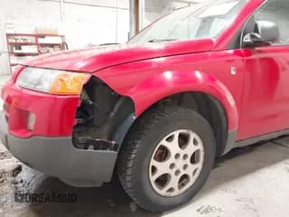 ✅ 2003 Saturn VUE • VIN: 5GZCZ63B43S805087 • Lot: 42310947. Wystawiony na IAAI z przebiegiem 108 769 mil. Bezpłatny archiwum sprzedaży aukcyjnych z USA i szczegółowy raport historii pojazdu na DreamBid. Zdjęcie 6.