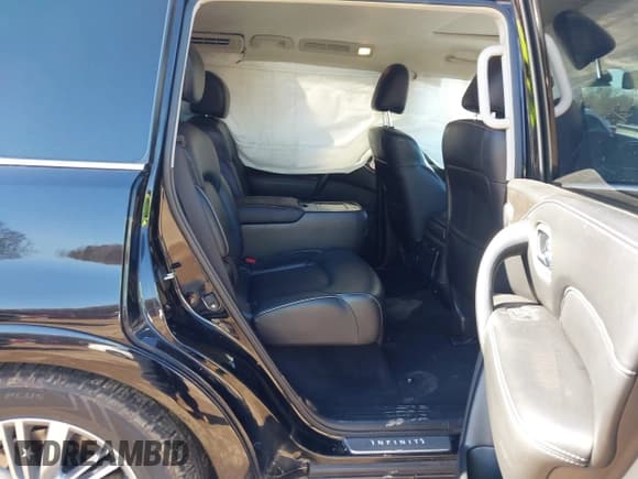 ✅ 2020 Infiniti QX80 Luxe • VIN: JN8AZ2NE4L9254440 • Lot: 41445636. Wystawiony na IAAI z przebiegiem 95 109 mil. Bezpłatny archiwum sprzedaży aukcyjnych z USA i szczegółowy raport historii pojazdu na DreamBid. Zdjęcie 8.