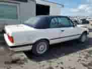 1991 BMW 3 Series z VIN WBABB2318MEC26069, wystawiony jako Copart lot #42630475 z przebiegiem 202 634 mil mil oraz Szkoda całkowita • Salvage title. Historia ofert i sprzedaży dostępna na DreamBid. Obrazek 3.