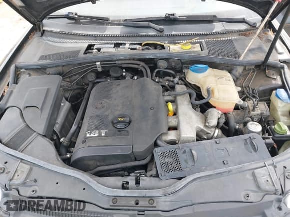 ✅ 2005 Volkswagen Passat GLS • VIN: WVWAD63B95P043100 • Lot: 41576878. Listed on IAAI with 138,555 mi. Free auction sales archive from the USA and detailed vehicle history report at DreamBid. Image 10.