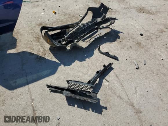 ✅ 2012 Dodge Challenger SXT • VIN: 2C3CDYAG4CH118276 • Lot: 70877304. Wystawiony na Copart z przebiegiem 118 691 mil. Bezpłatny archiwum sprzedaży aukcyjnych z USA i szczegółowy raport historii pojazdu na DreamBid. Zdjęcie 14.